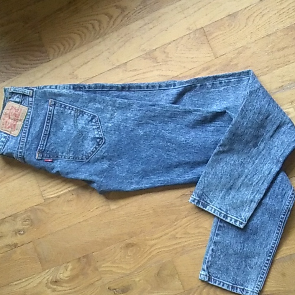 Levi’s 512  👖Tapered Leg 29 x 32 VNUC  UNISEX OPTIONS